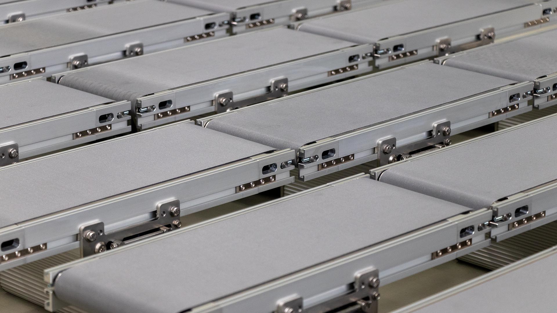 Montech conveyor comparison